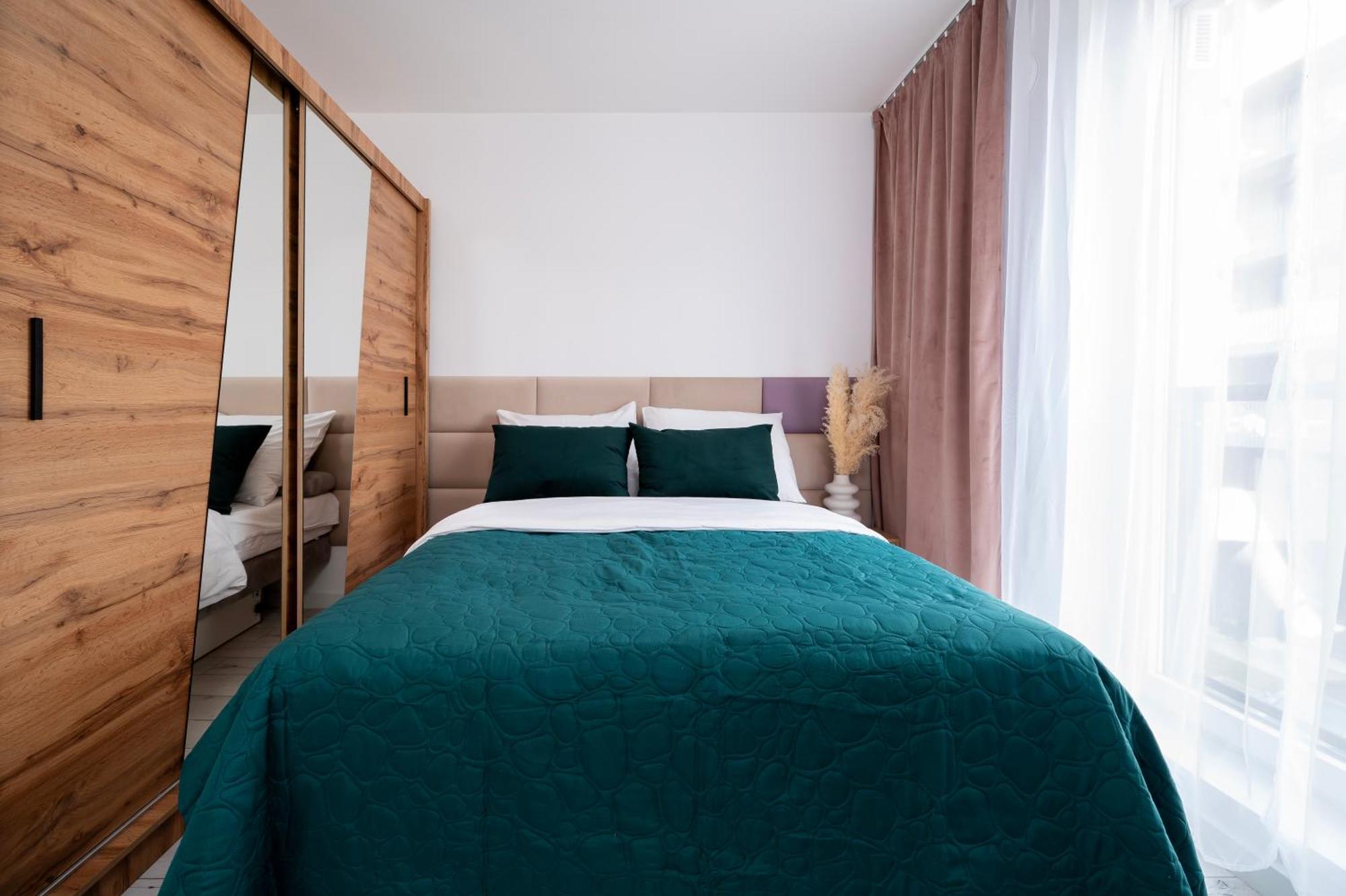 Manufaktura Residence - Apartamenty Industrial Z Parkingiem I Dwoma Lazienkami 罗兹 外观 照片
